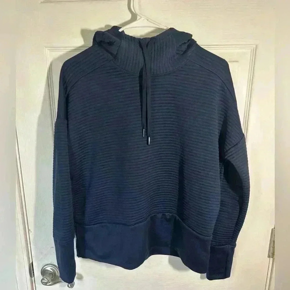 Nike navy blue ribbed hoodie sweatshirt dri-fit. Size Small, drawstring. - Picture 1 of 9